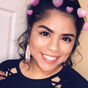 Meet your Posher, Neida